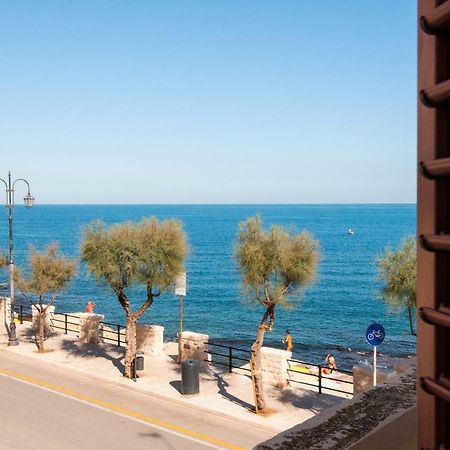 Best view Giovinazzo Buitenkant foto